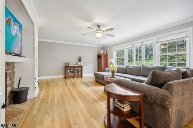 7 Sunset Ter, Chatham Twp., NJ 07928
