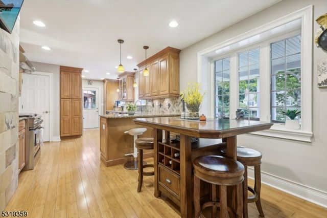 7 Sunset Ter, Chatham Twp., NJ 07928