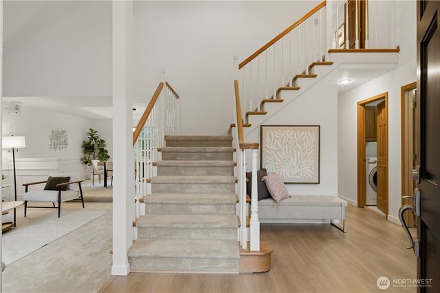 11607 SE 77th Place, Newcastle, WA 98056