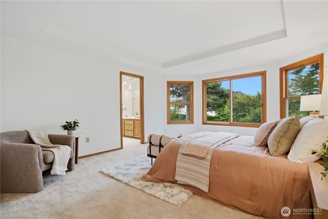 11607 SE 77th Place, Newcastle, WA 98056