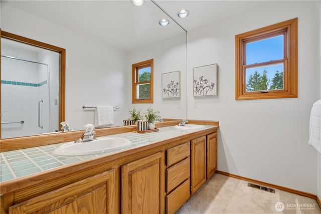 11607 SE 77th Place, Newcastle, WA 98056