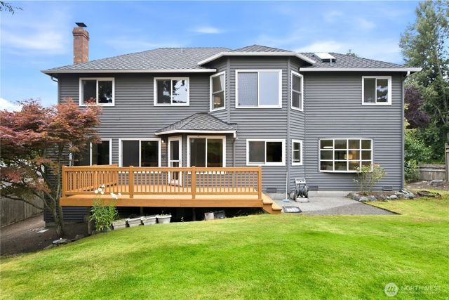 11607 SE 77th Place, Newcastle, WA 98056