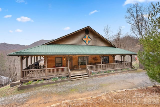 264 Moonbeam Lane, Clyde, NC 28721