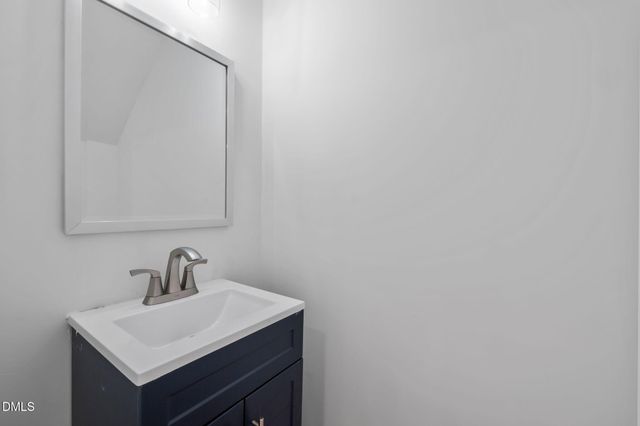 106 Chaucer Court, Carrboro, NC 27510