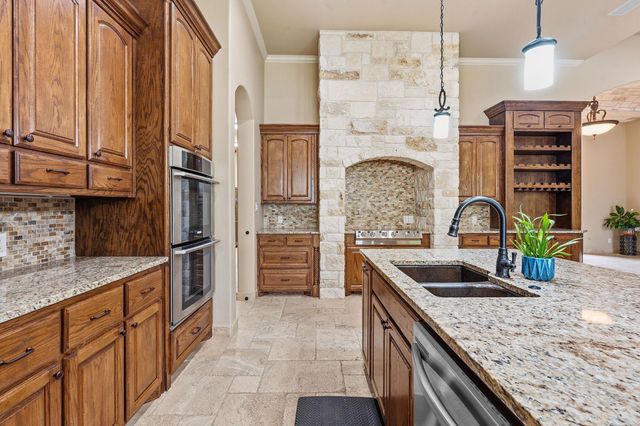 5100 W Fm 2147 RD, Horseshoe Bay, TX 78657