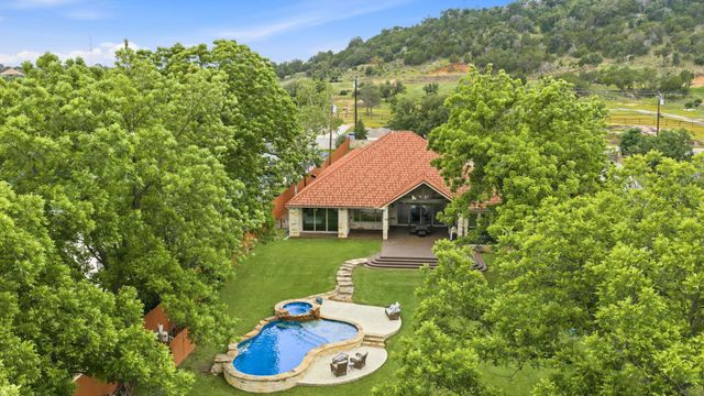 5100 W Fm 2147 RD, Horseshoe Bay, TX 78657