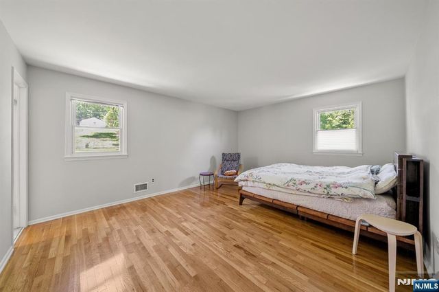 89 Forsythia Lane B, Paramus, NJ 07652