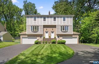 89 Forsythia Lane B, Paramus, NJ 07652