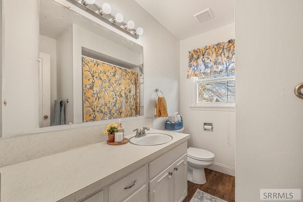 Image 14 of property listing at 249 E 1st S, Rexburg, ID 83440