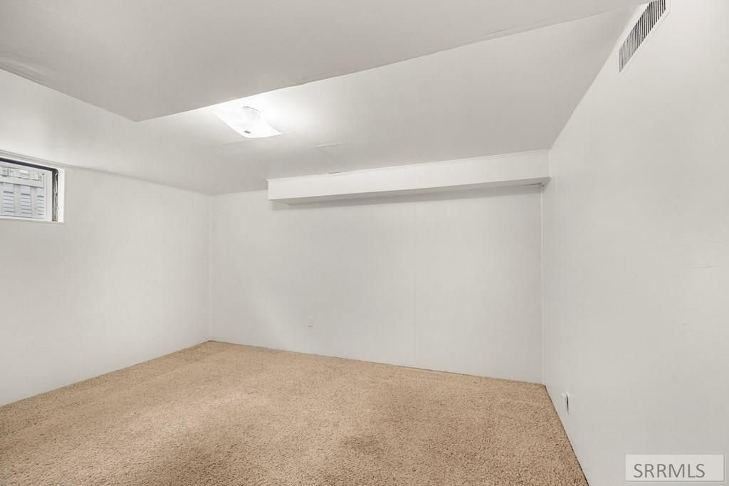 Image 18 of property listing at 249 E 1st S, Rexburg, ID 83440