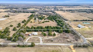 2447 Cemetery Road, Pottsboro, TX 75076