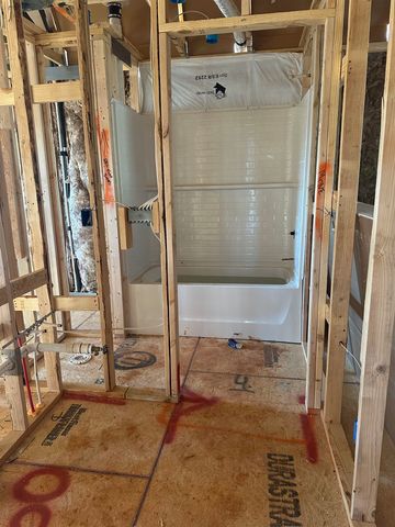 343 E Pyrenees Drive, Wellford, SC 29385