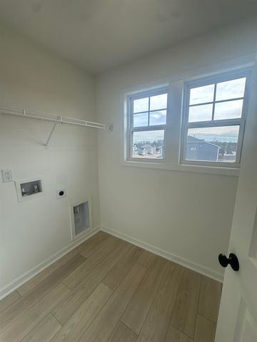 343 E Pyrenees Drive, Wellford, SC 29385