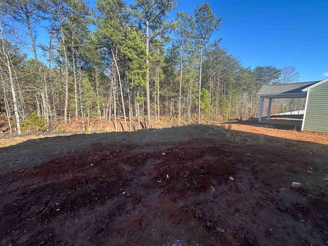 343 E Pyrenees Drive, Wellford, SC 29385