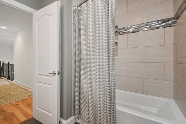 10 Deerfield Court, Bloomington, IL 61705