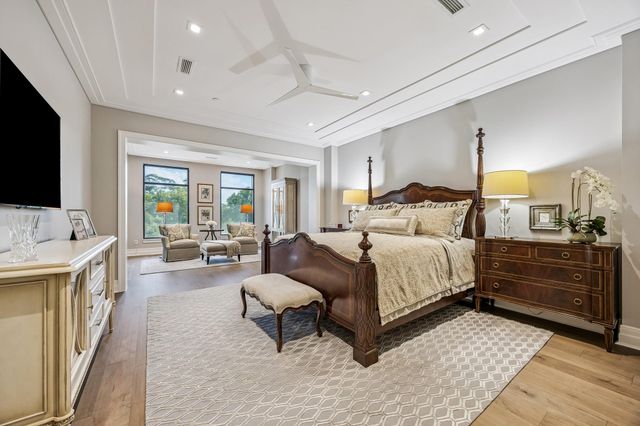 6017 Memorial Drive 406, Houston, TX 77007