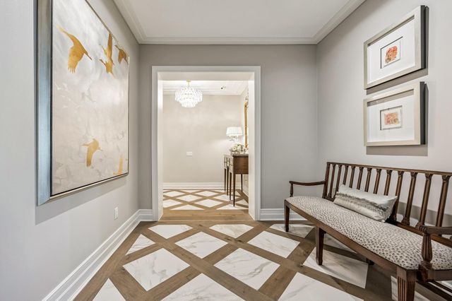 6017 Memorial Drive 406, Houston, TX 77007
