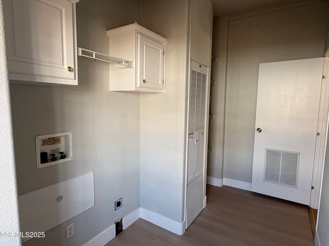 221 Glen Vista Drive, Dayton, NV 89403