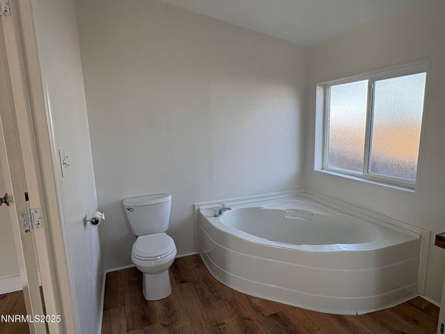 221 Glen Vista Drive, Dayton, NV 89403