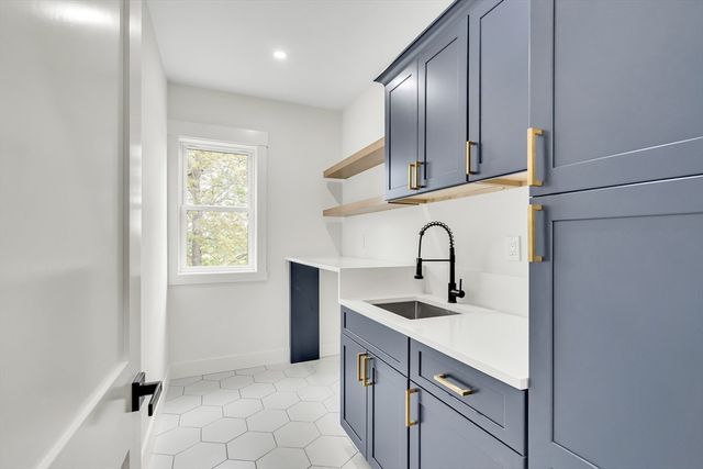 4 Great Rock, Lexington, MA 02421