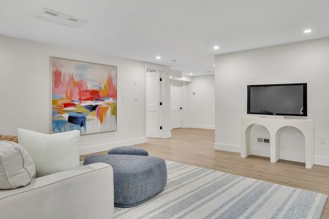 4 Great Rock, Lexington, MA 02421