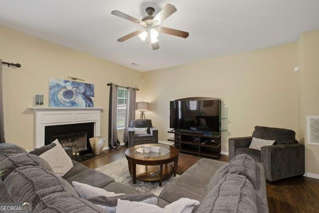 304 Allegrini Drive, Atlanta, GA 30349