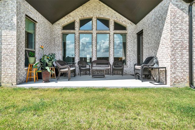 1004 Open Range Drive, Mansfield, TX 76063