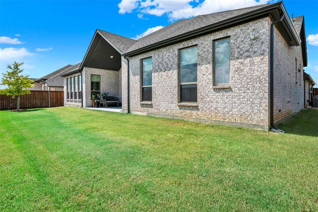 1004 Open Range Drive, Mansfield, TX 76063