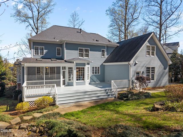 111 Lake Ridge Place, Chapel Hill, NC 27516