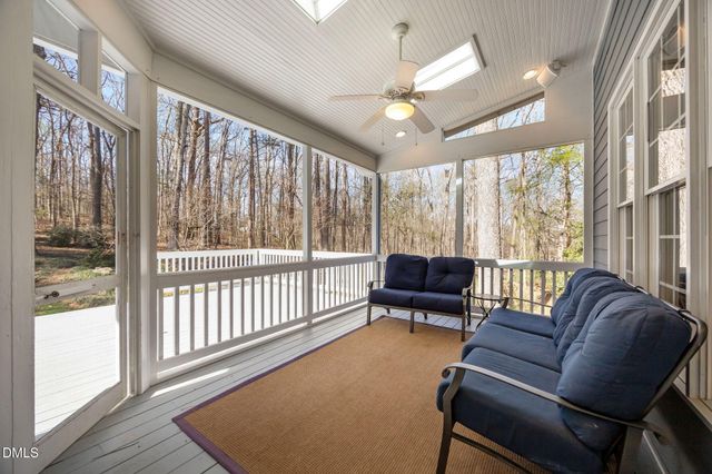 111 Lake Ridge Place, Chapel Hill, NC 27516