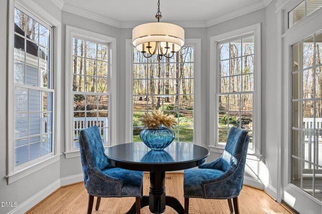 111 Lake Ridge Place, Chapel Hill, NC 27516