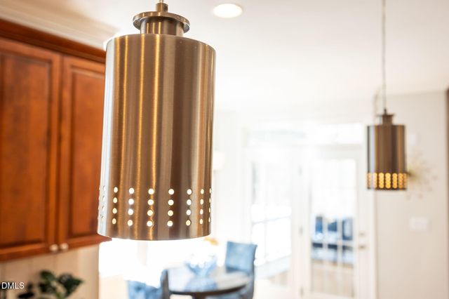 111 Lake Ridge Place, Chapel Hill, NC 27516