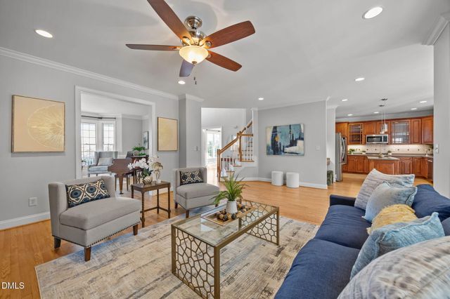 111 Lake Ridge Place, Chapel Hill, NC 27516