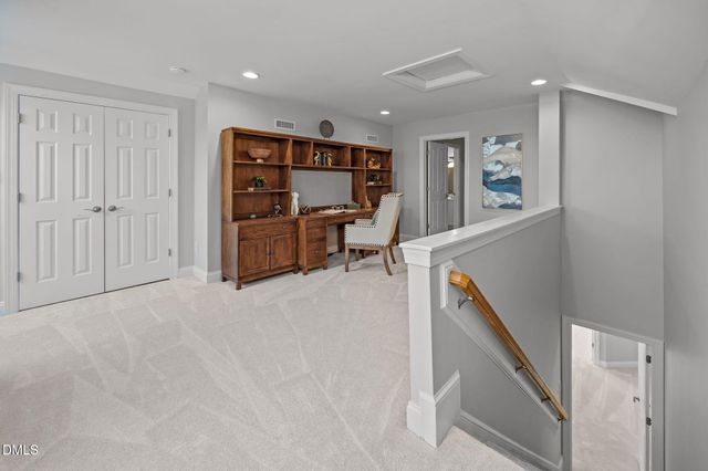 111 Lake Ridge Place, Chapel Hill, NC 27516