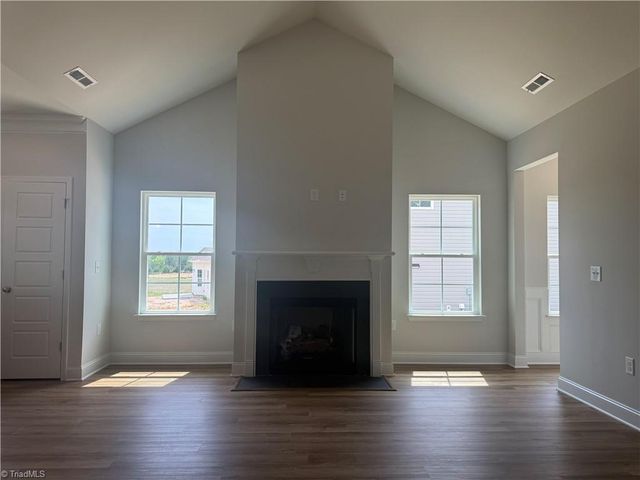 2811 Berwick Valley Drive, Winston-salem, NC 27127