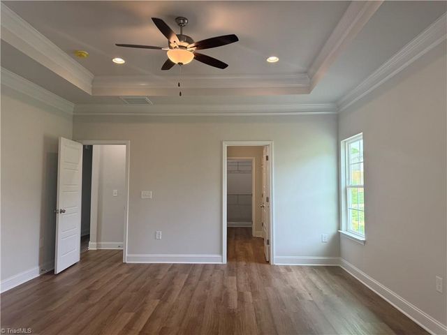 2811 Berwick Valley Drive, Winston-salem, NC 27127