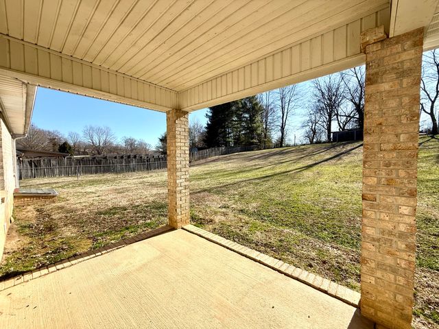 53 Chestnut Oak Drive, Somerset, KY 42503