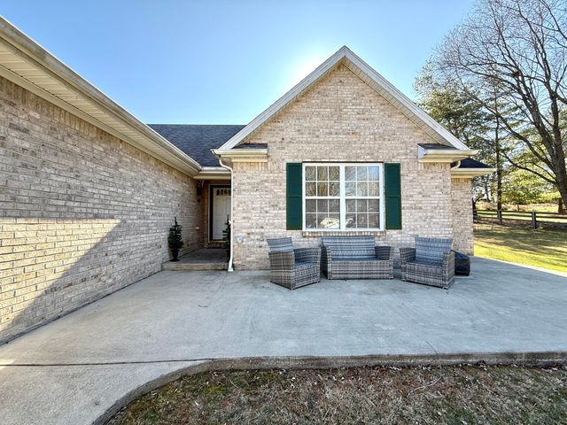 53 Chestnut Oak Drive, Somerset, KY 42503