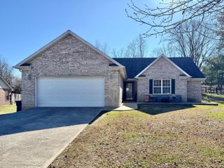 53 Chestnut Oak Drive, Somerset, KY 42503