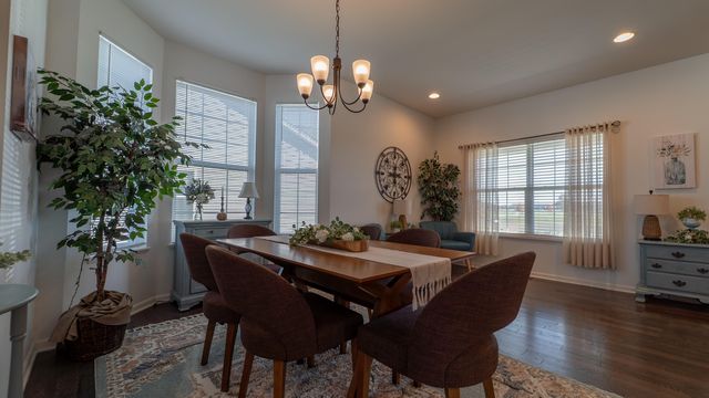 9351 Chestnut Cove, St. John, IN 46373