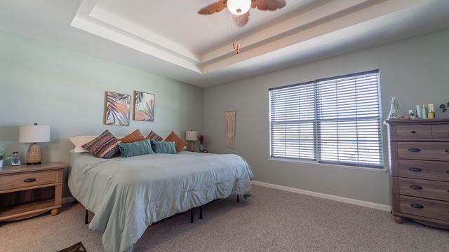 9351 Chestnut Cove, St. John, IN 46373