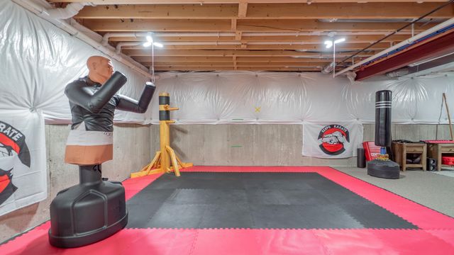 9351 Chestnut Cove, St. John, IN 46373