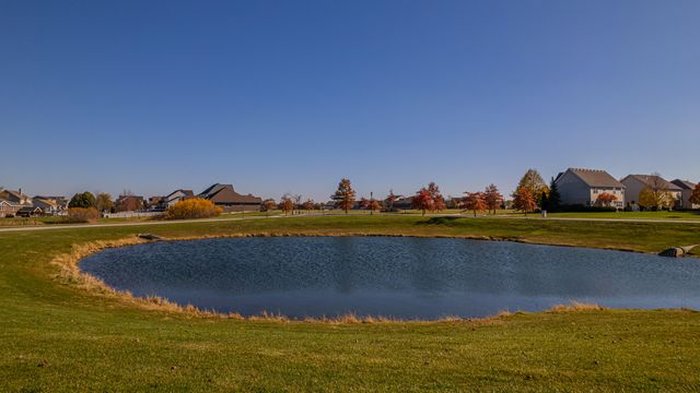 9351 Chestnut Cove, St. John, IN 46373