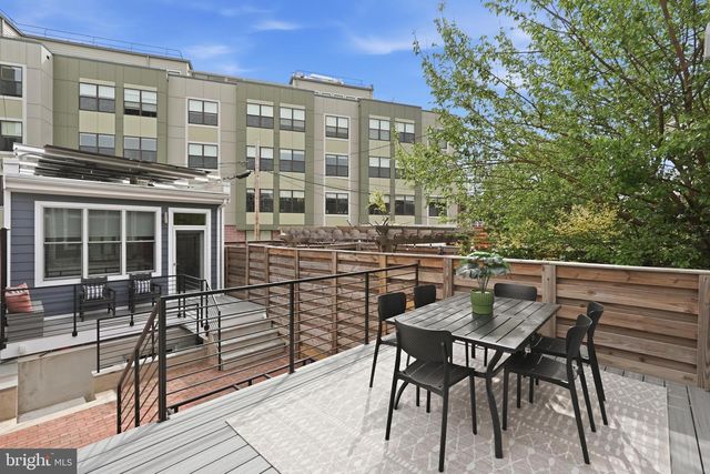 1227 E ST SE, Washington, DC 20003