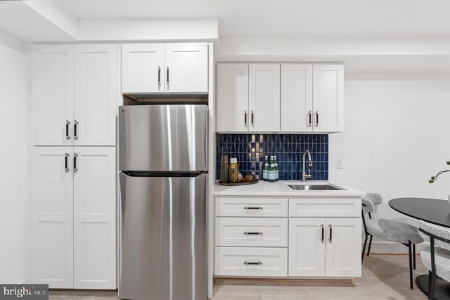 1227 E ST SE, Washington, DC 20003