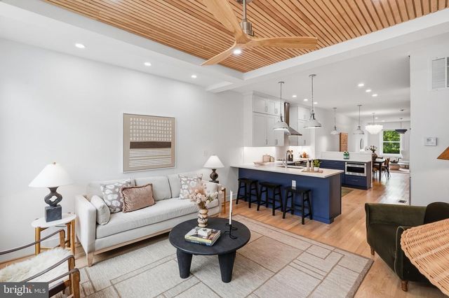 1227 E ST SE, Washington, DC 20003