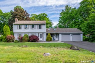 53 Del Prado Drive, Bristol, CT 06010