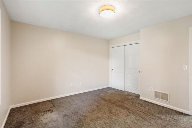 35 Kenwood Street, Warwick, RI 02889