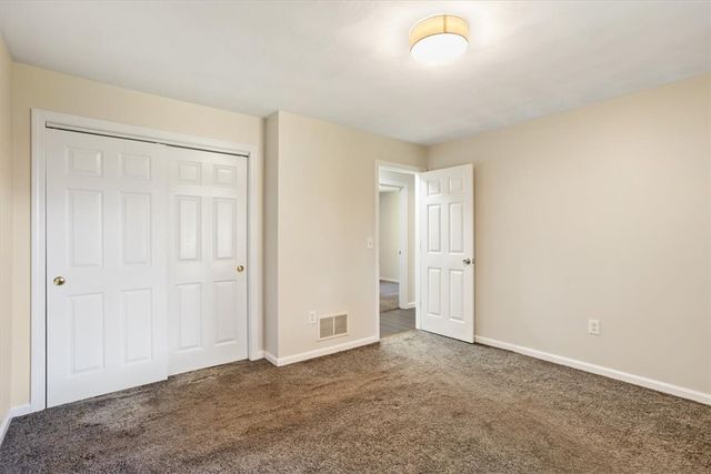35 Kenwood Street, Warwick, RI 02889