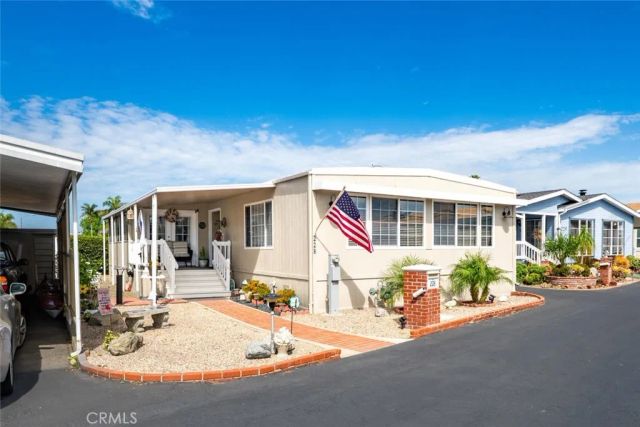 16222 Monterey 228, Huntington Beach, CA 92649